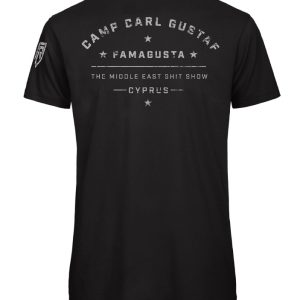 Camp Carl Gustaf – Cypern – Black Tee Ryggtryck